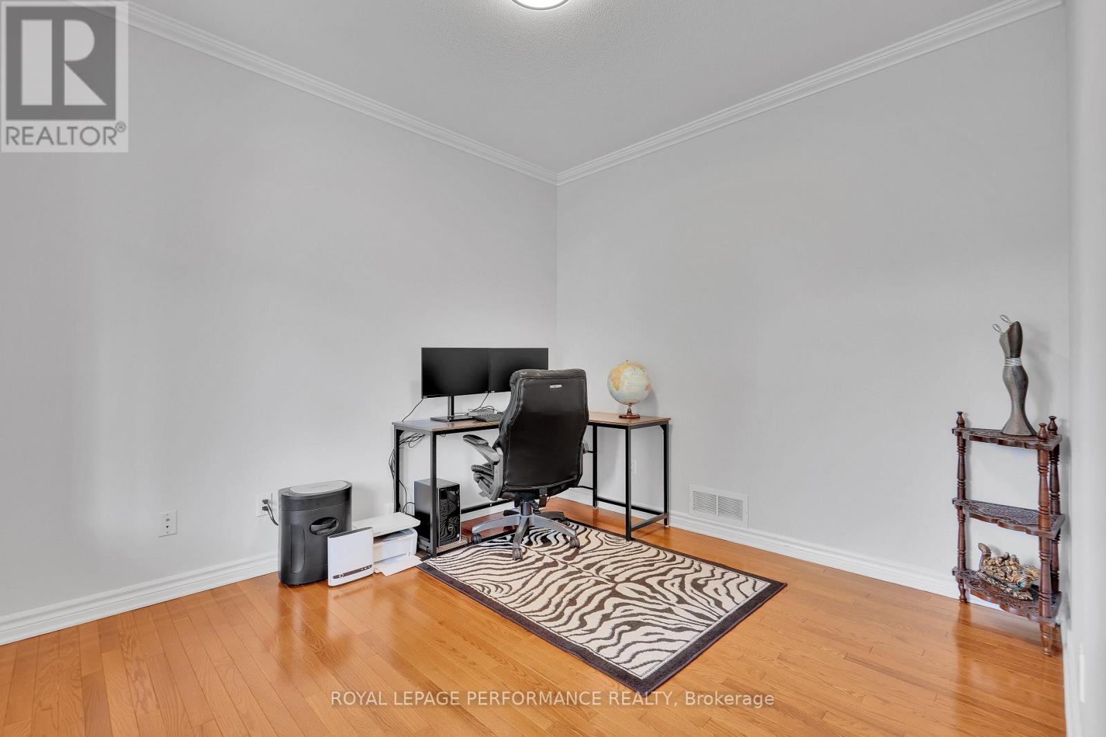 Study/office room - 767 Long Point Circle, Ottawa, ON