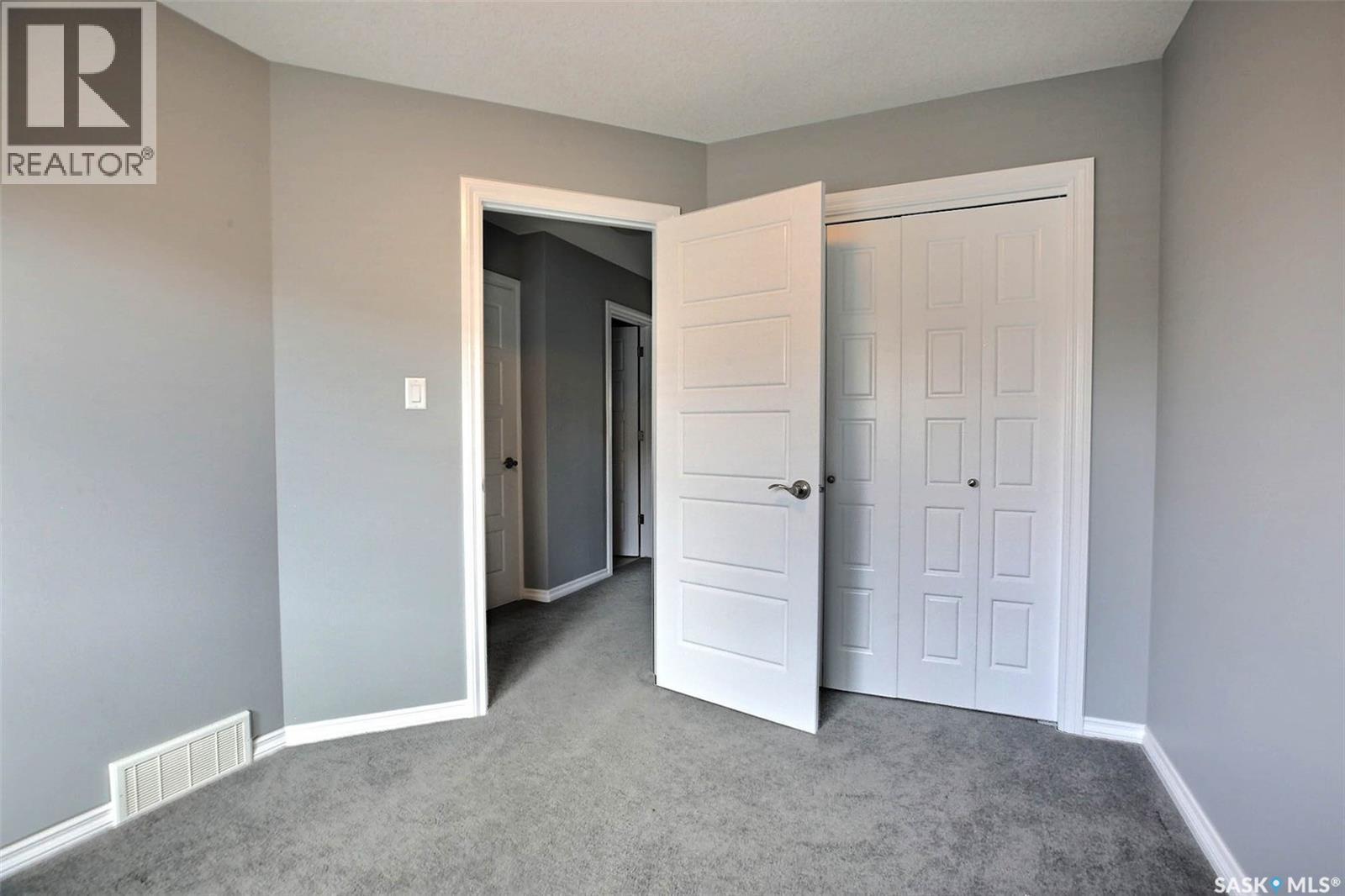 217 4002 Sandhill Crescent, Regina, SK