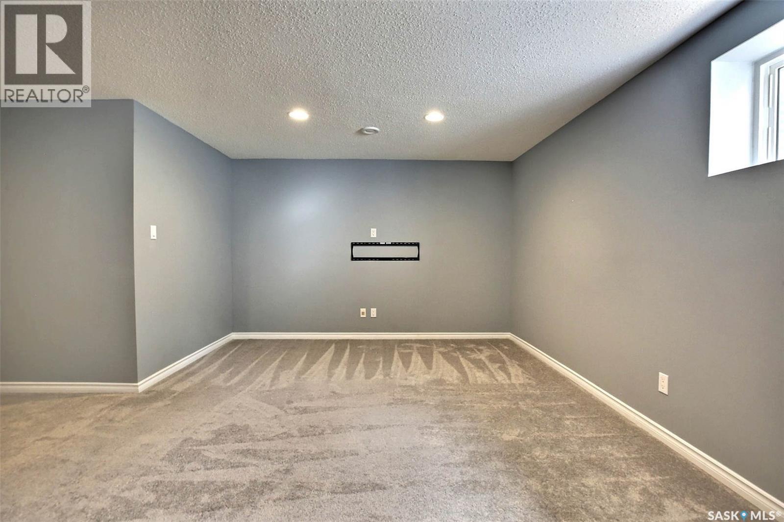 217 4002 Sandhill Crescent, Regina, SK