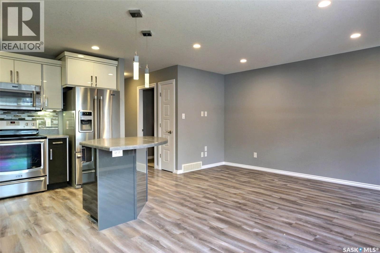 217 4002 Sandhill Crescent, Regina, SK