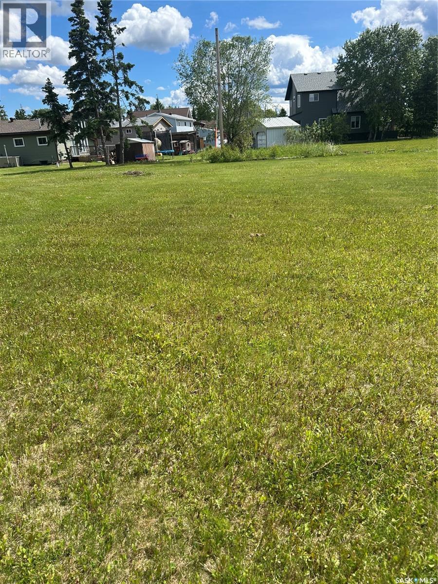 11 Anne Crescent, Candle Lake, SK