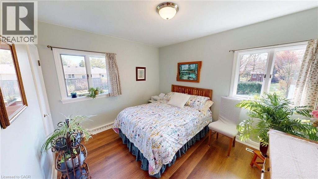 16 Daleview Crescent, Fonthill, ON