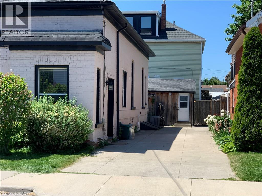 405 Macnab Street N, Hamilton, ON