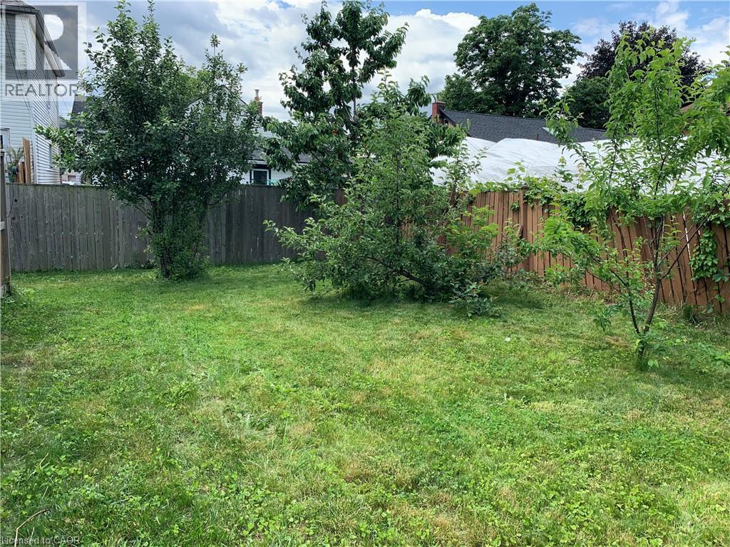 405 Macnab Street N, Hamilton, ON