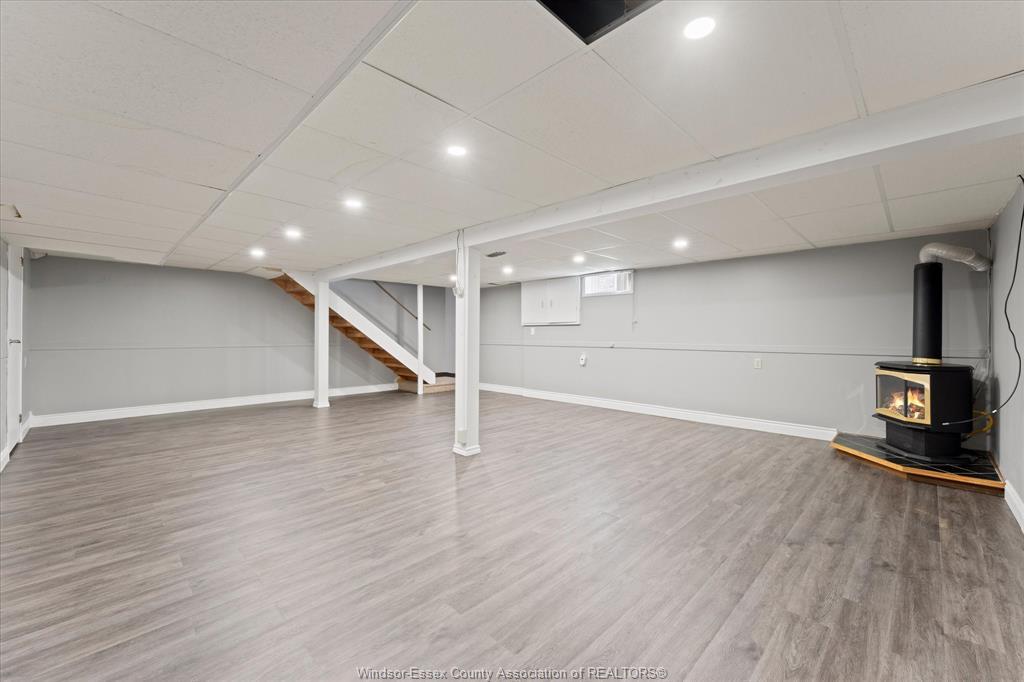 18 Elizabeth Crescent, Leamington, ON