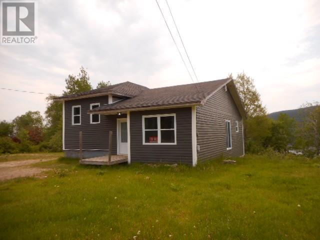 14 Access Road, Middle Arm, NL