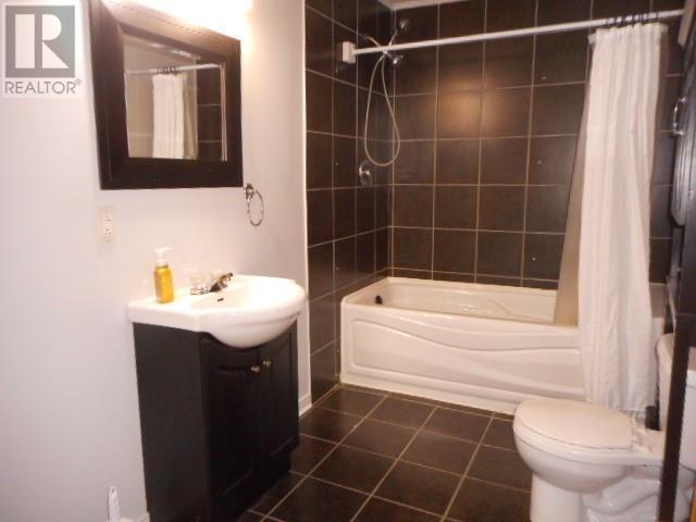 14 Access Road, Middle Arm, NL