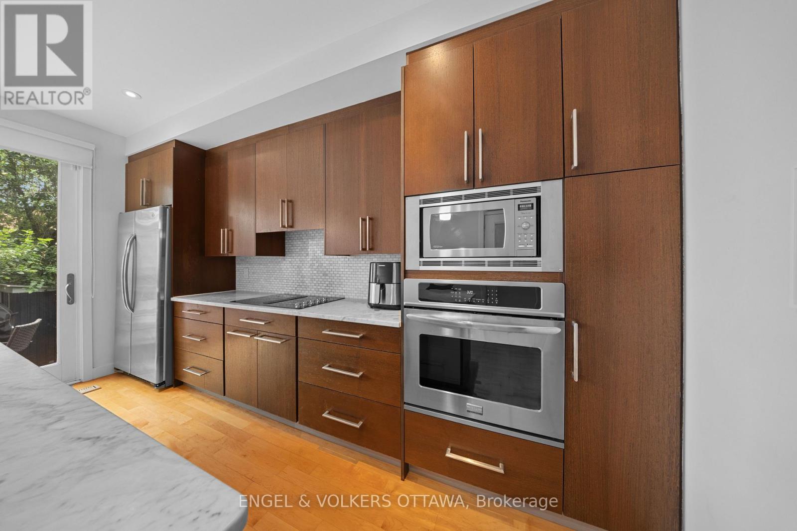 53 Vaughan Street, Ottawa, ON