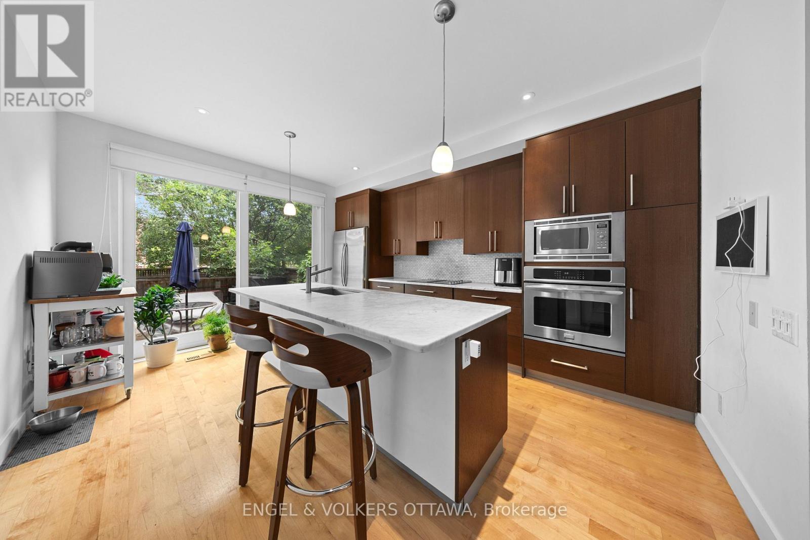 53 Vaughan Street, Ottawa, ON