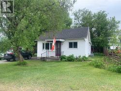 283 ADELAIDE Espanola, ON P5E 1H3