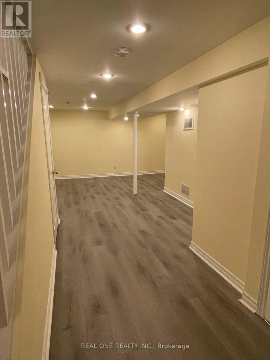 6972 Cordingley Crescent, Mississauga, ON - Indoor