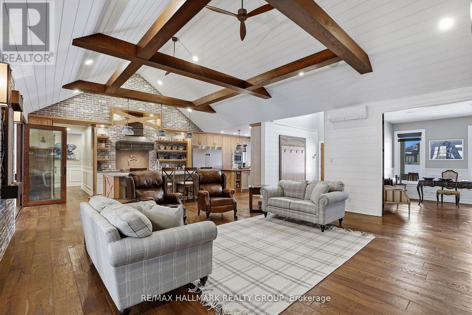 55 De La Seignerie Estates E, Champlain, ON