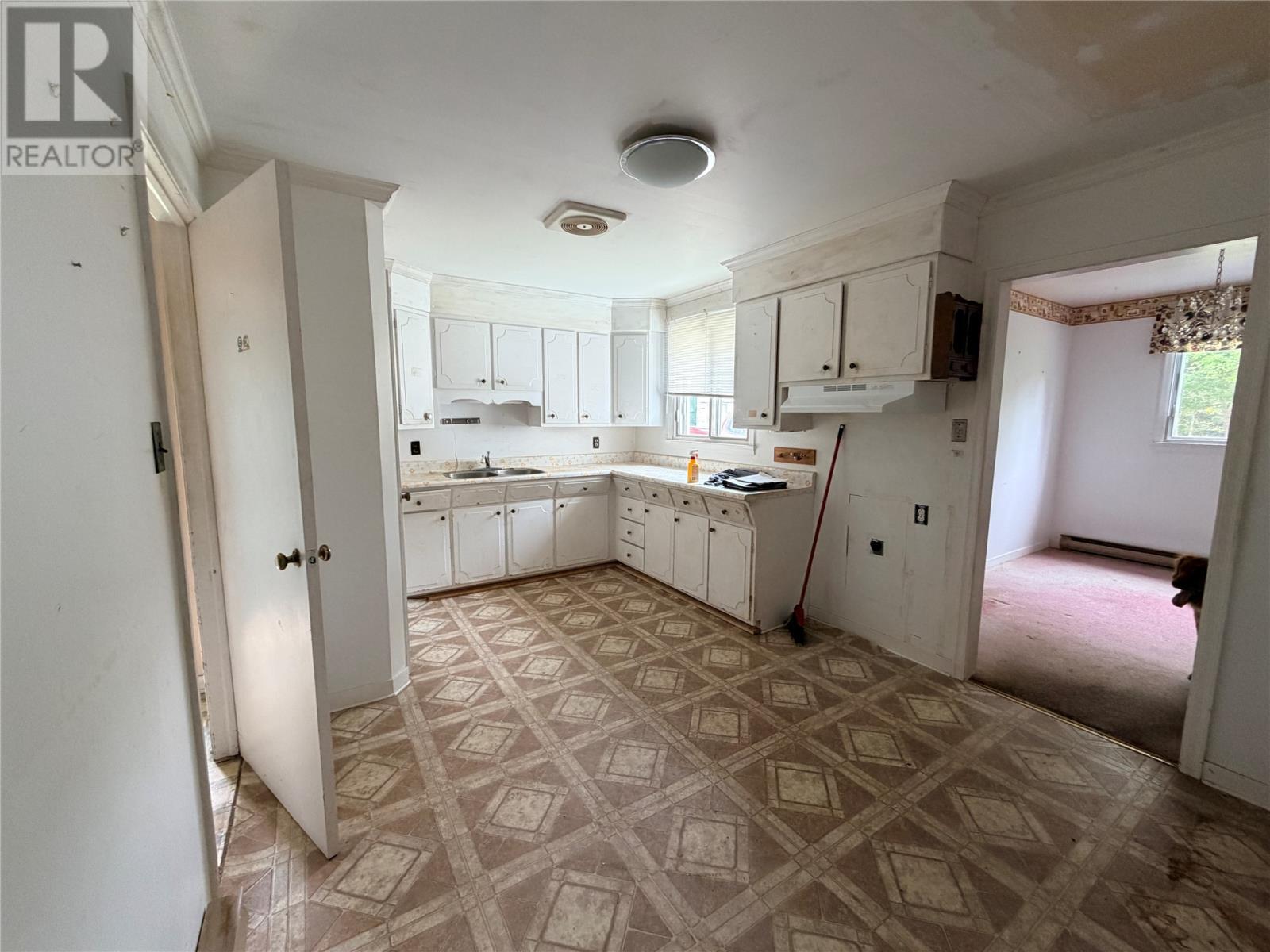 Kitchen - 342 Conception Bay Highway, Avondale, NL