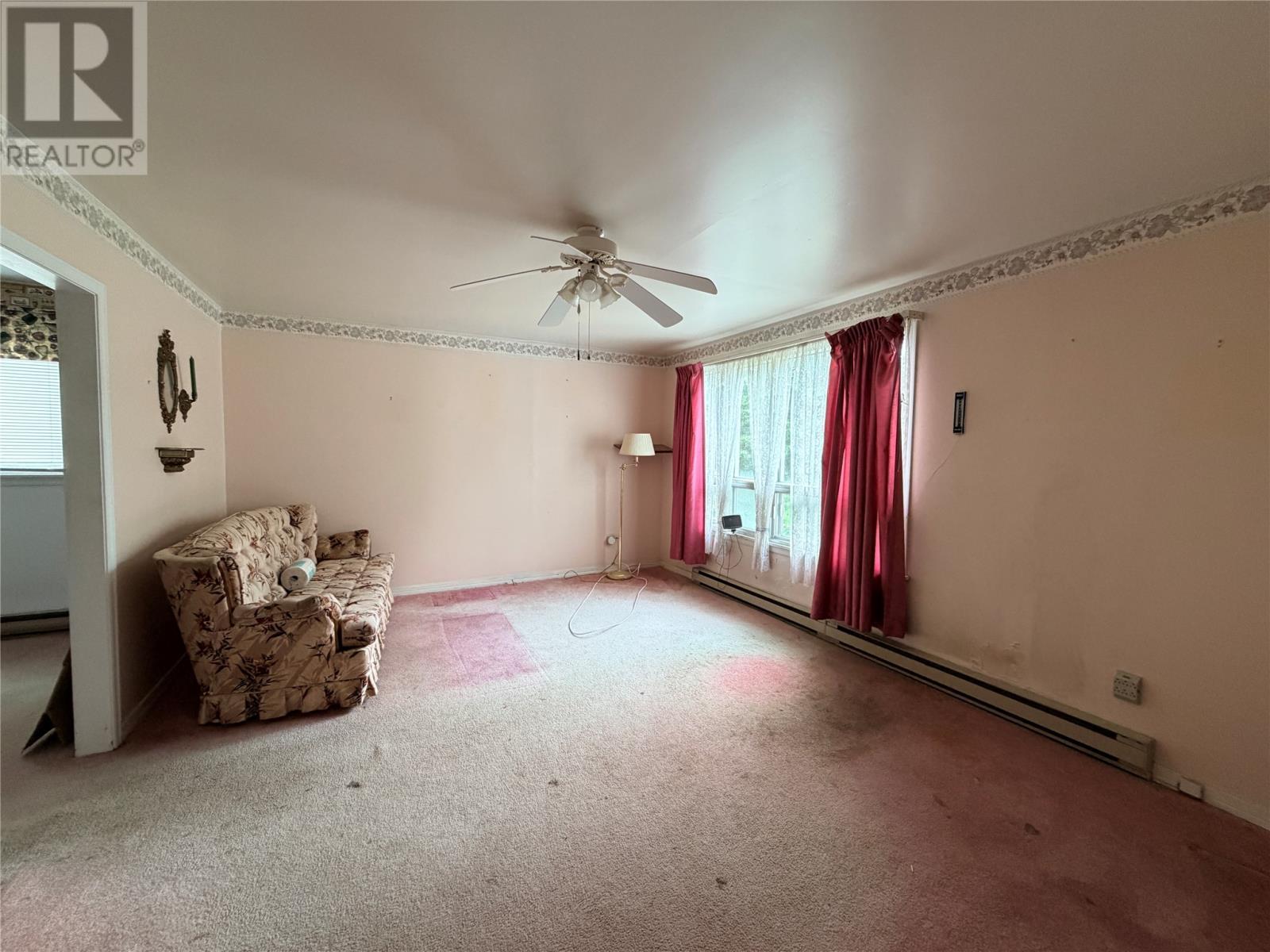 Livingroom - 342 Conception Bay Highway, Avondale, NL