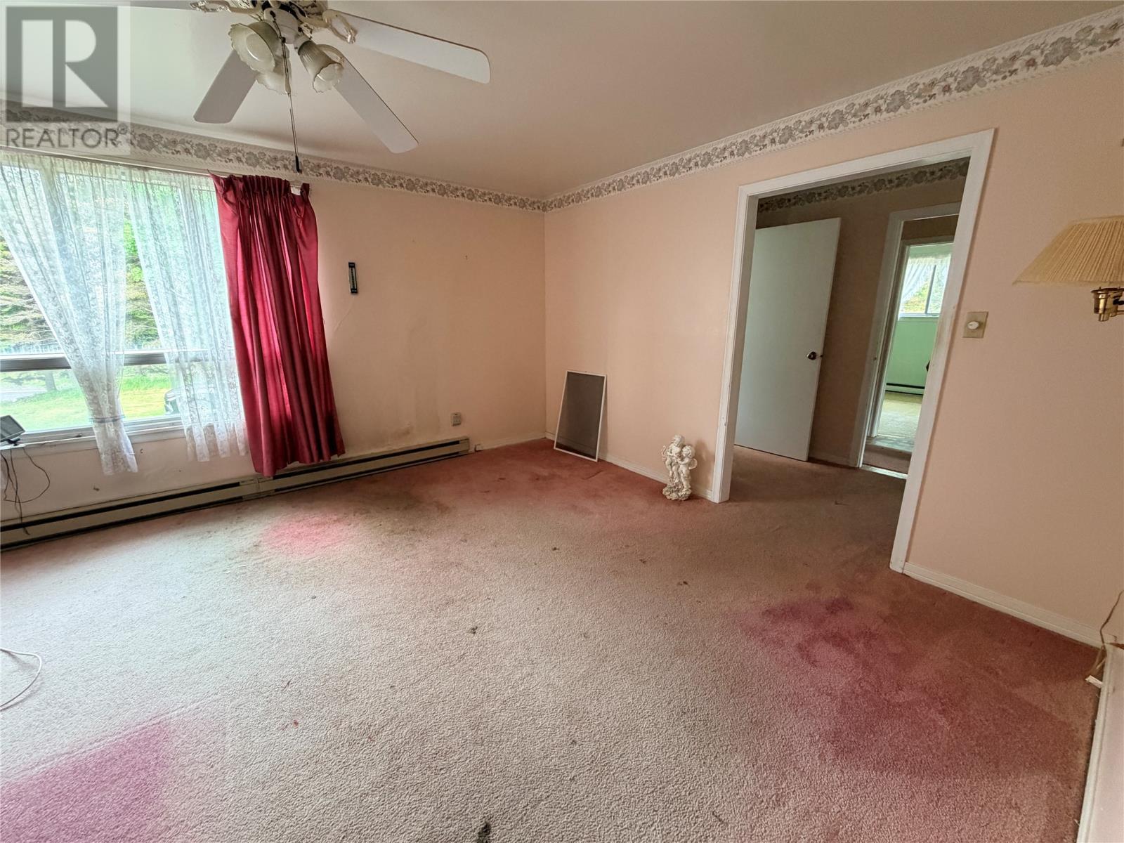 Livingroom - 342 Conception Bay Highway, Avondale, NL