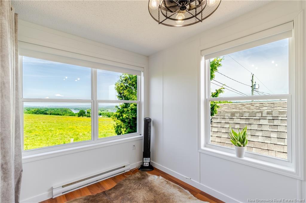 23 Barrington Rd, Fredericton, NB