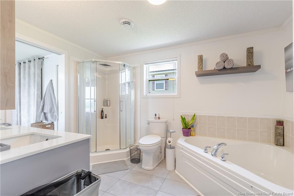 23 Barrington Rd, Fredericton, NB
