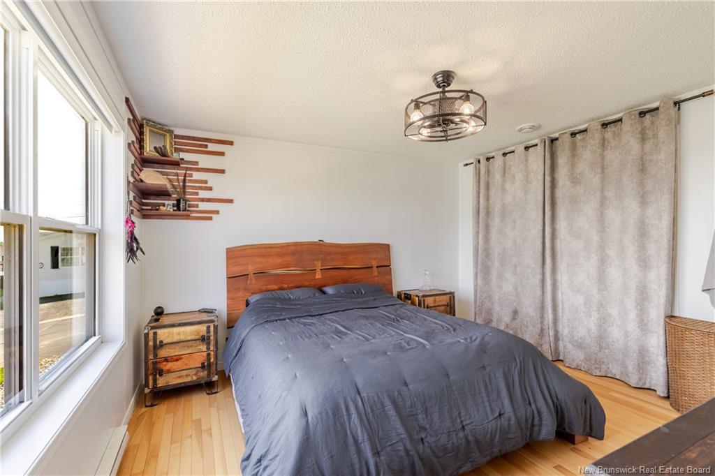 23 Barrington Rd, Fredericton, NB
