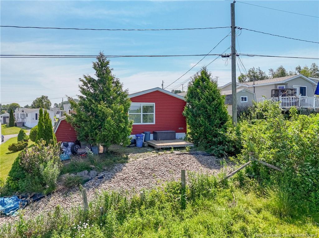 23 Barrington Rd, Fredericton, NB
