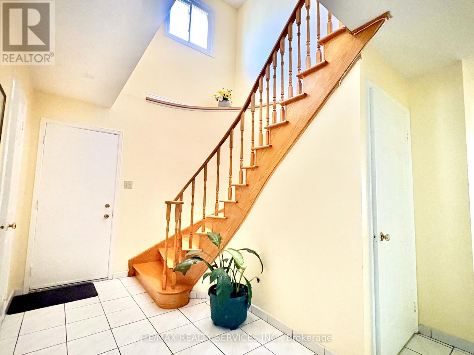 4460 Ashley Avenue, Mississauga, ON