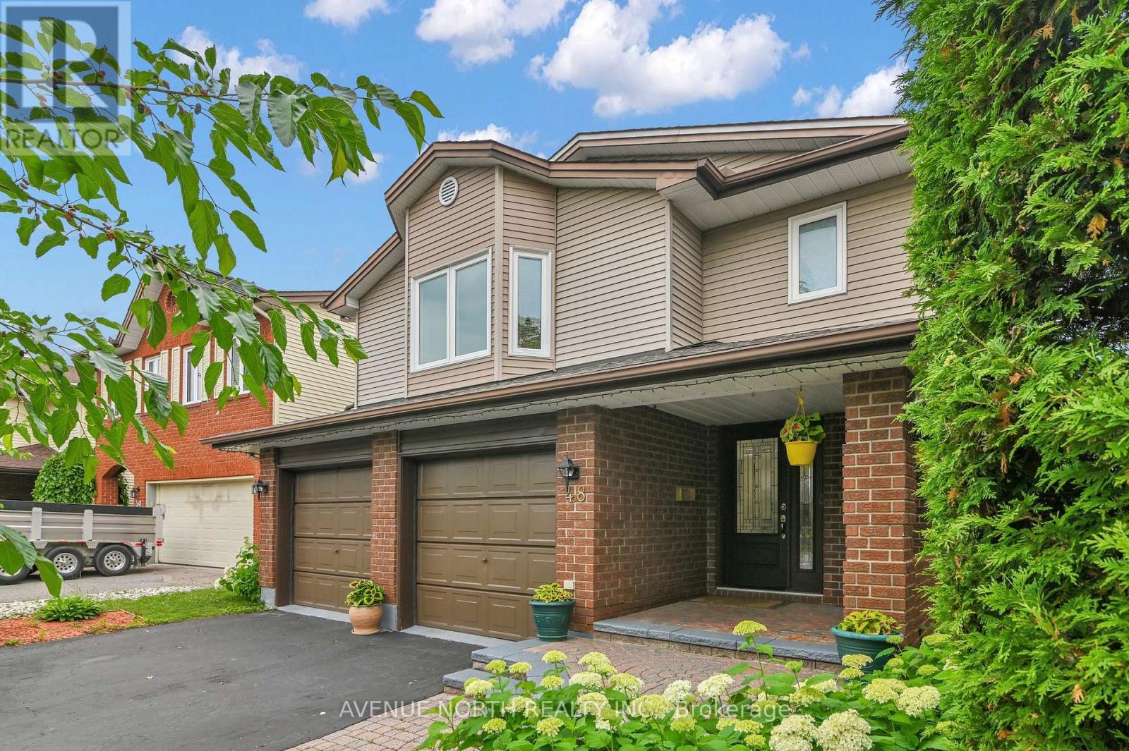 48 Hackett Street, Ottawa, ON
