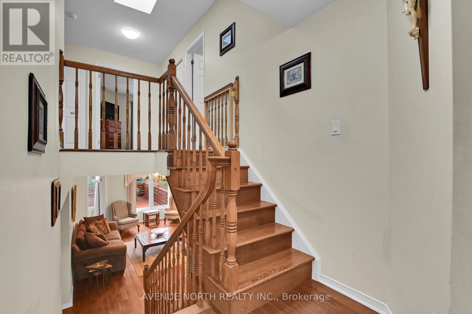 48 Hackett Street, Ottawa, ON
