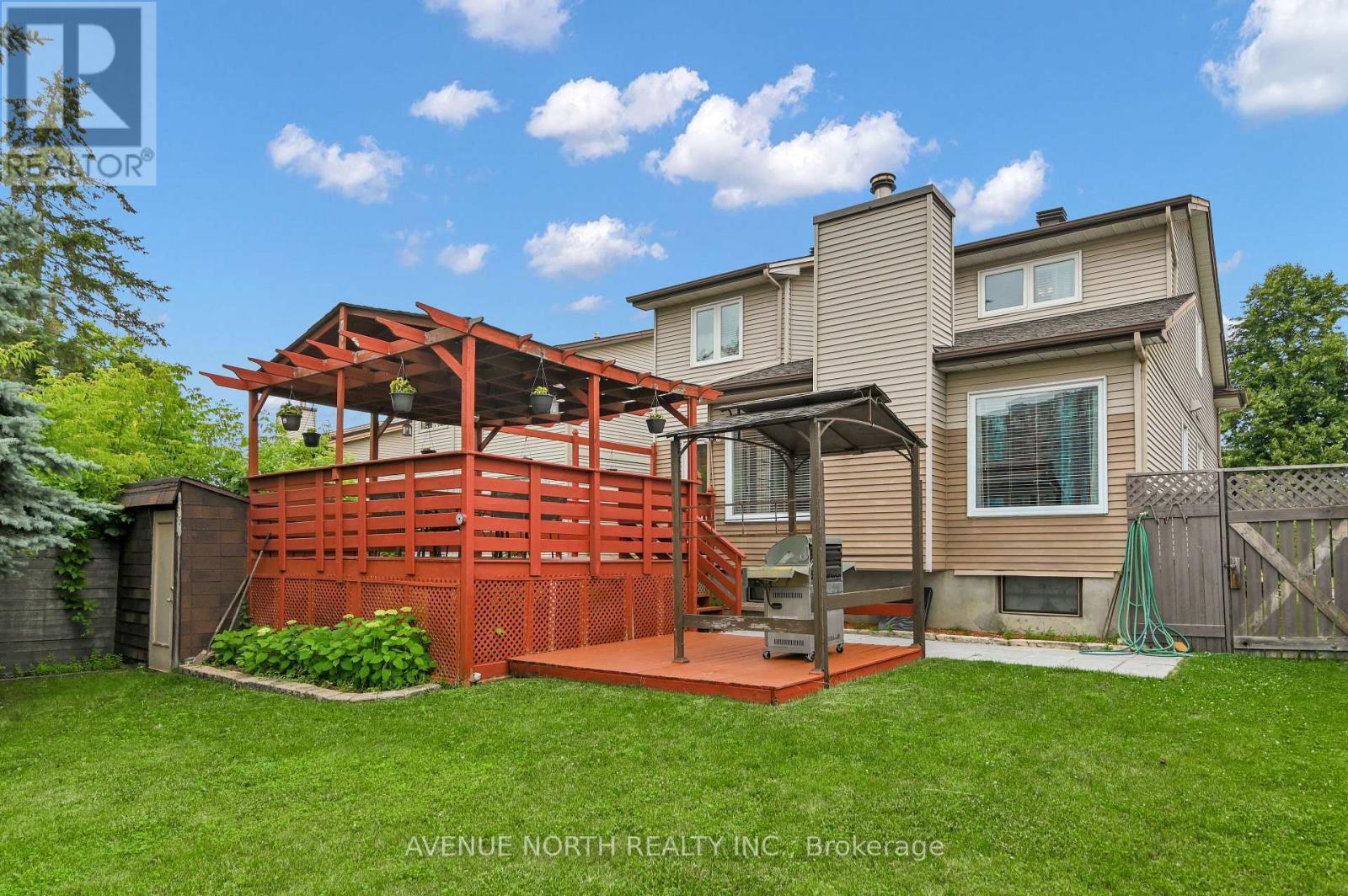 48 Hackett Street, Ottawa, ON