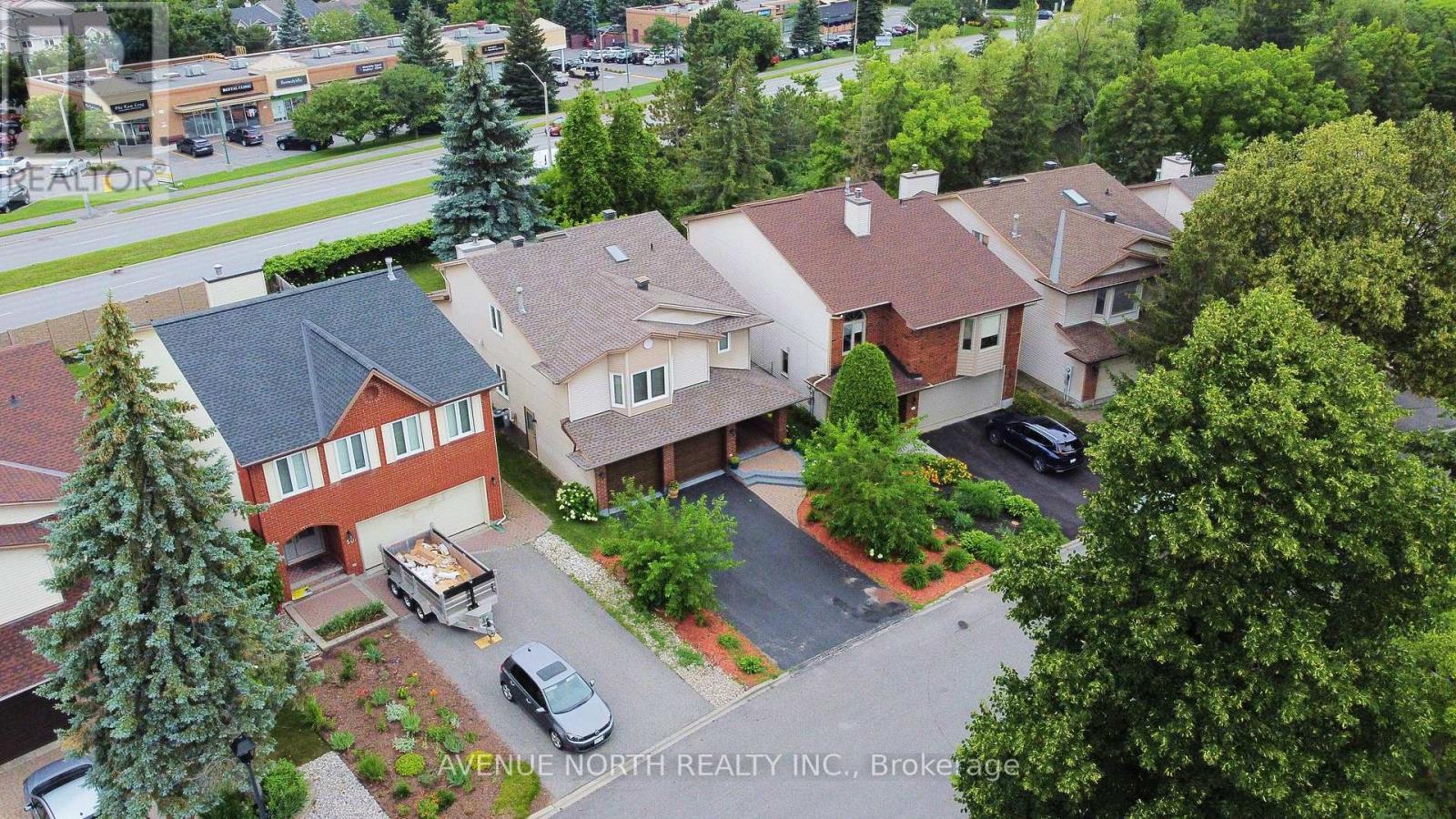 48 Hackett Street, Ottawa, ON