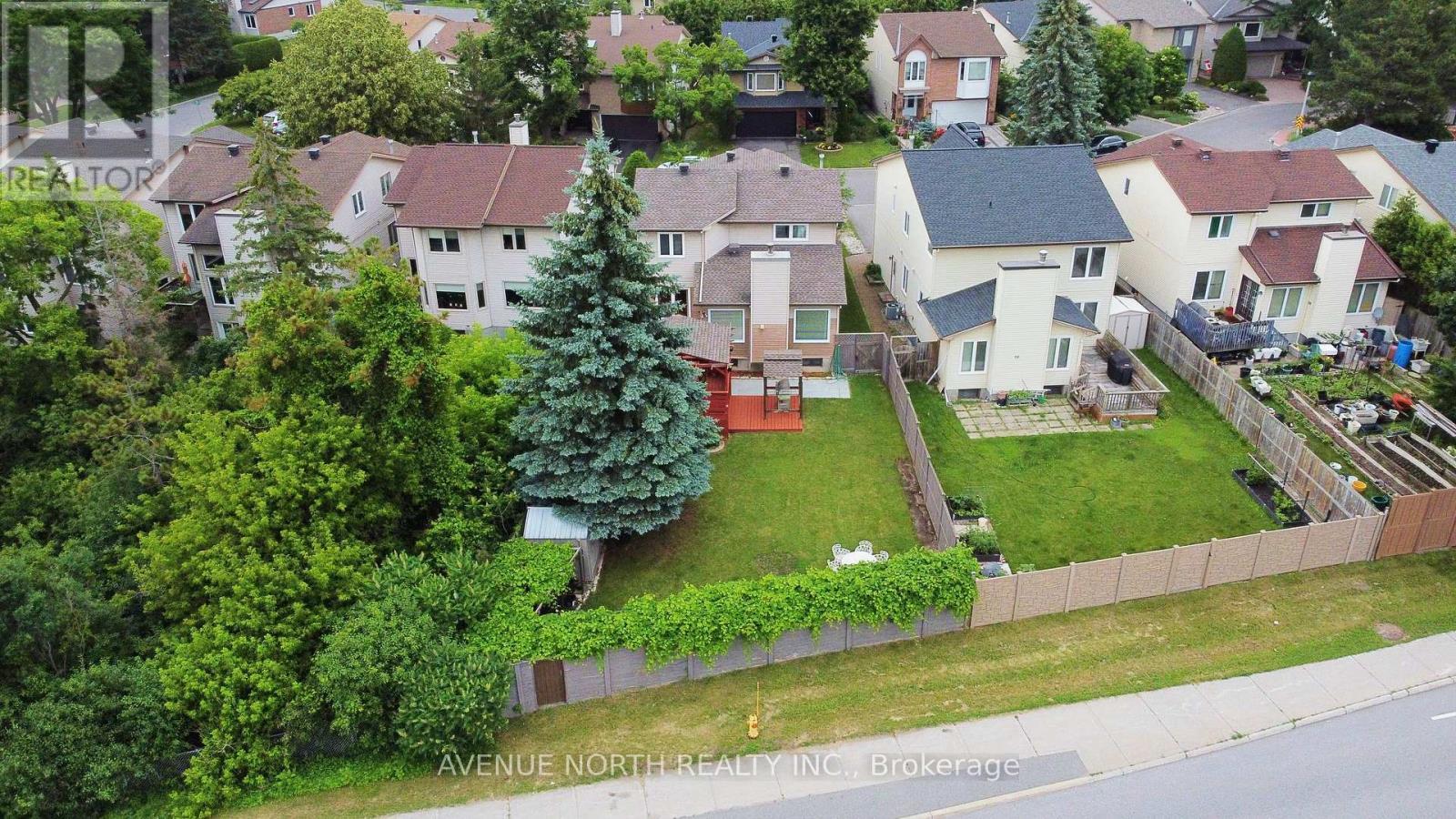 48 Hackett Street, Ottawa, ON