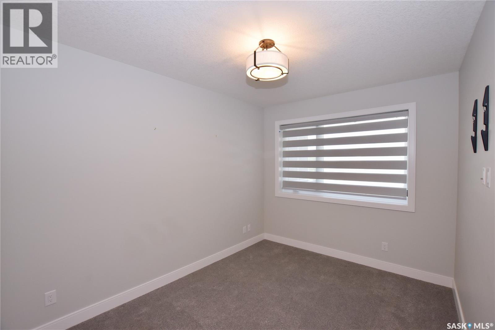 101 105 Willis Crescent, Saskatoon, SK