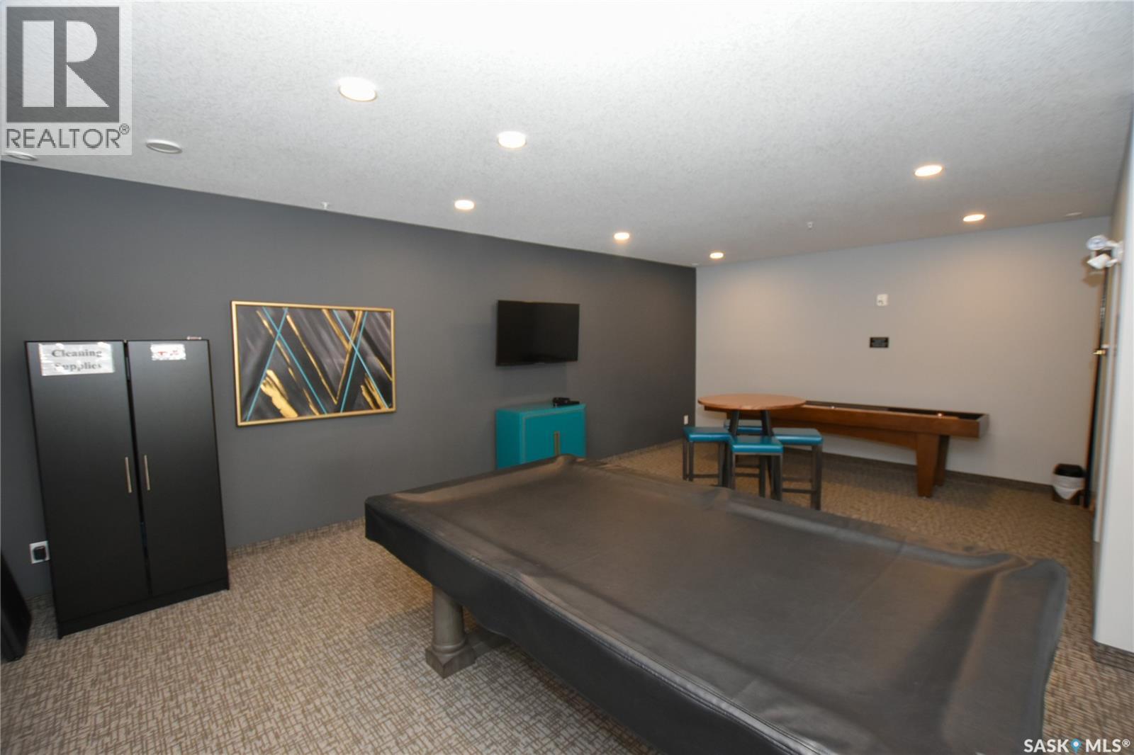 101 105 Willis Crescent, Saskatoon, SK