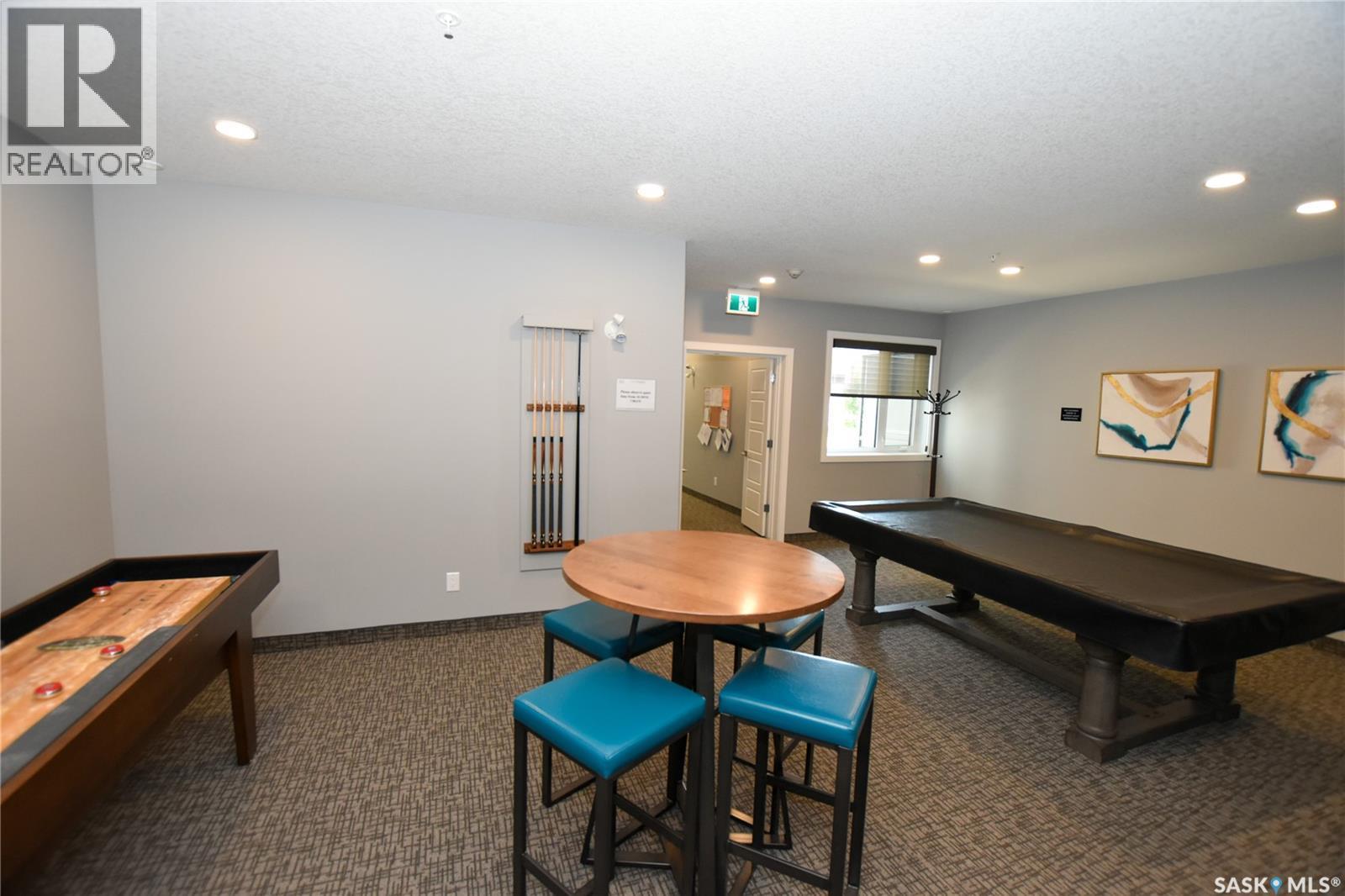 101 105 Willis Crescent, Saskatoon, SK