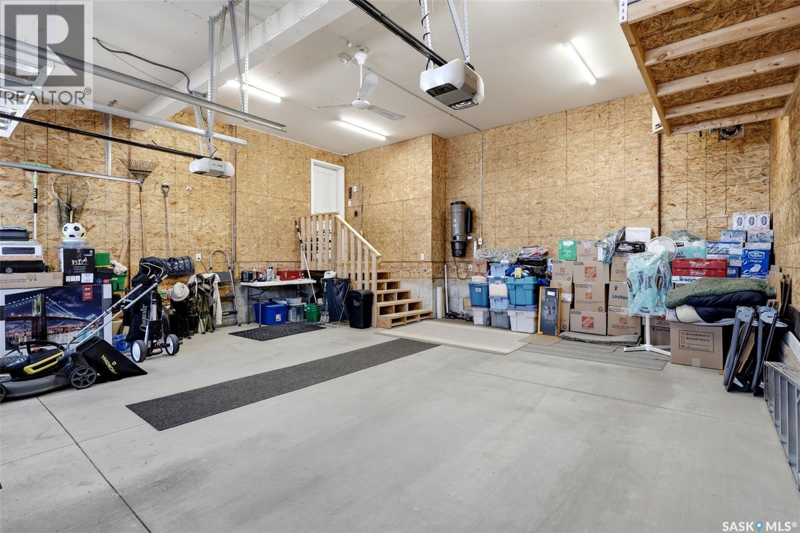 5113 Snowbirds Crescent, Regina, SK