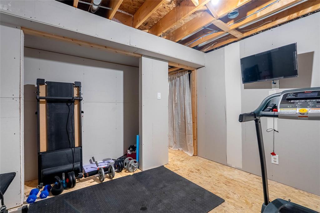 116 Larry Vickar Drive W, Winnipeg, MB