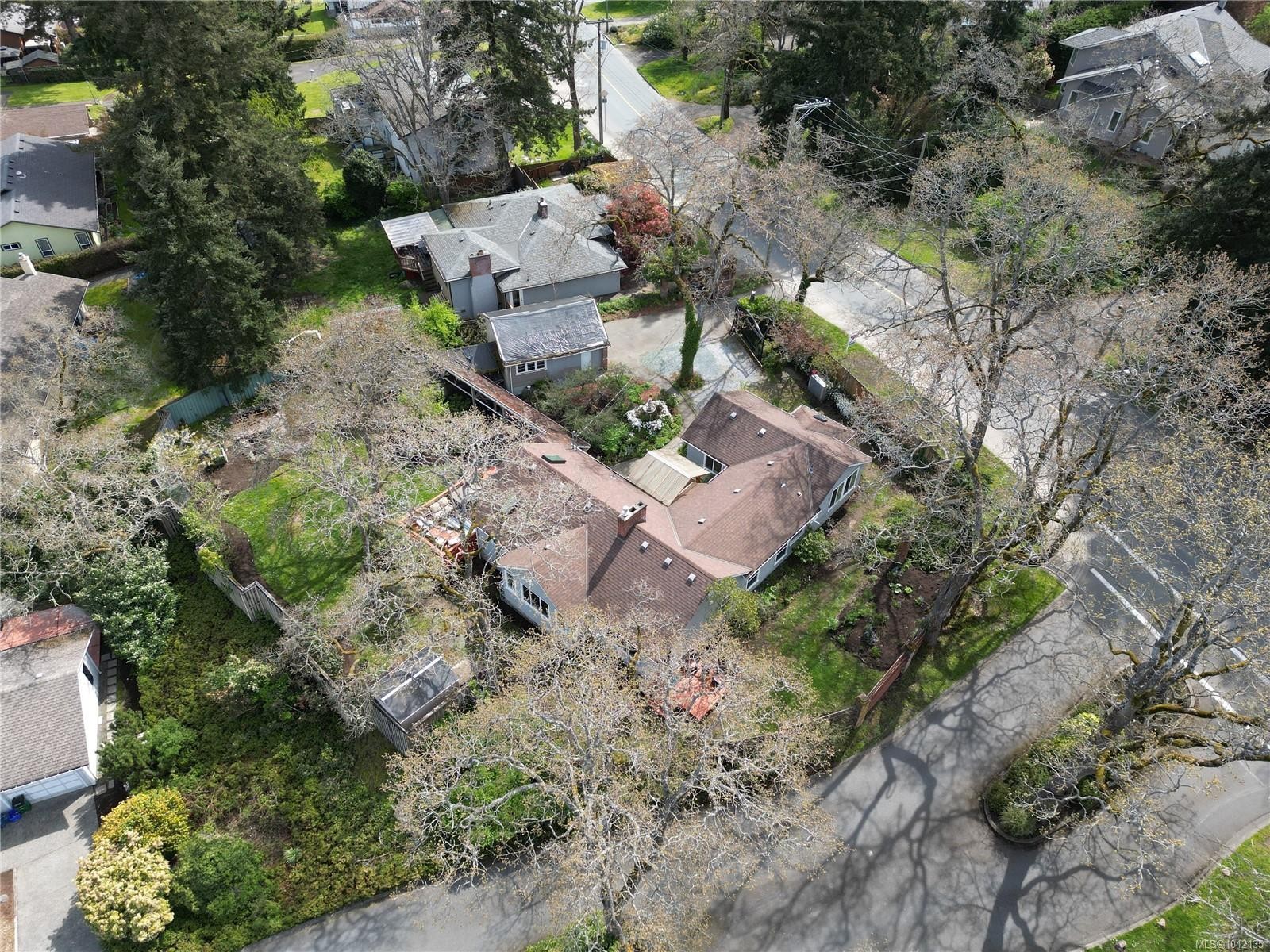 4081 Cedar Hill Rd, Saanich, BC
