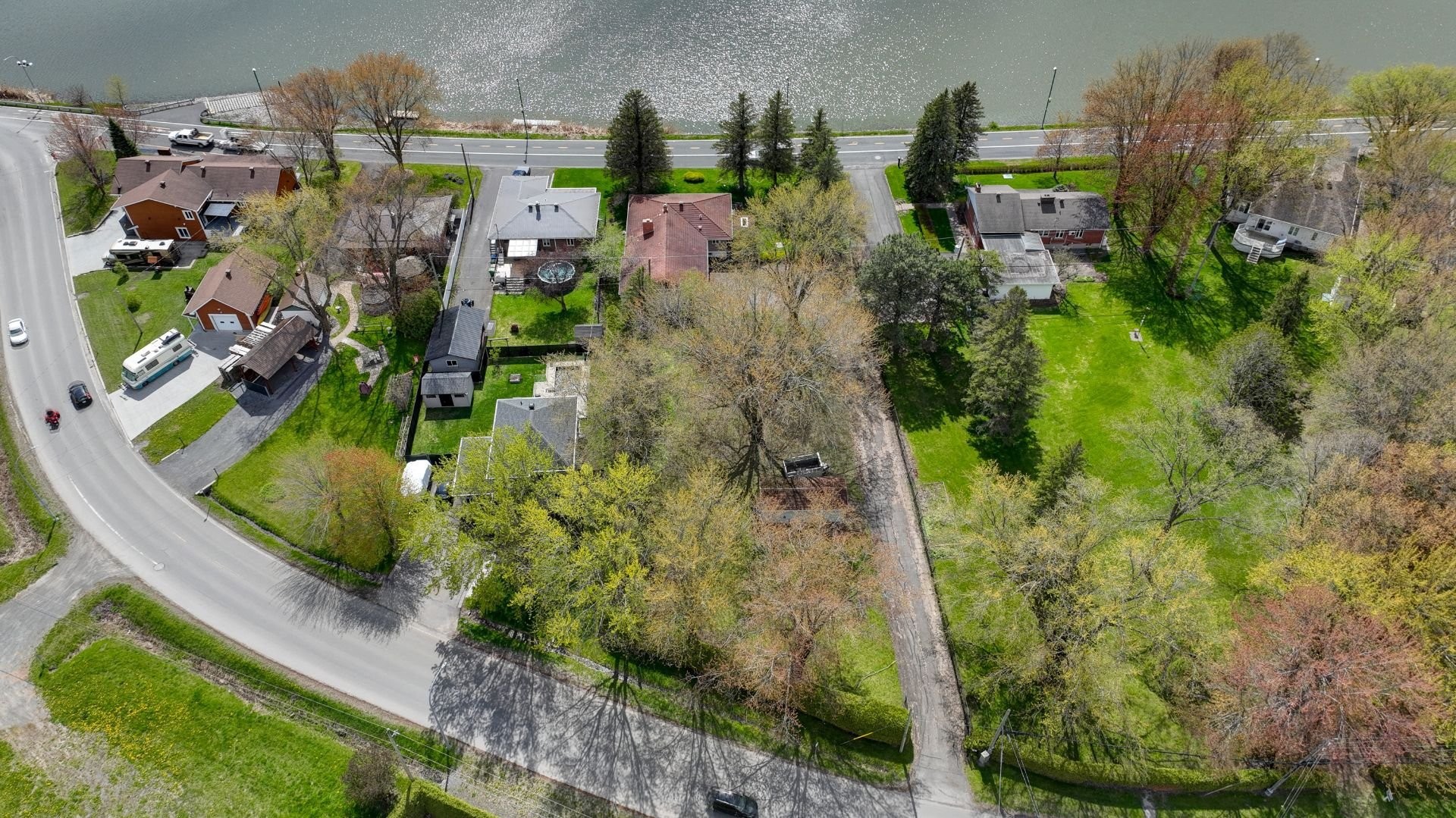 Photo aérienne - 84 Rue Ste-Thérèse, Saint-Jean-Sur-Richelieu, QC - Outdoor With Body Of Water With View