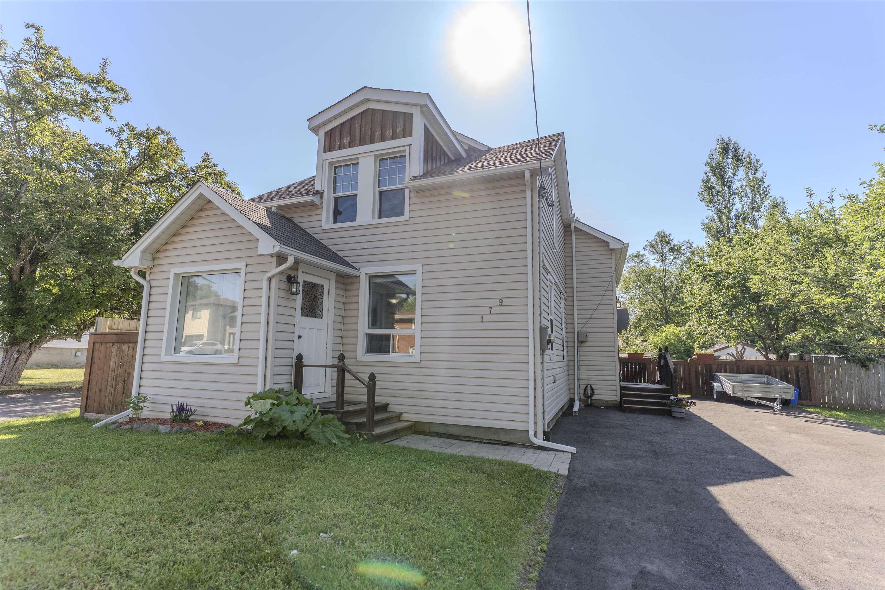 179 Windemere Ave. S, Thunder Bay, ON