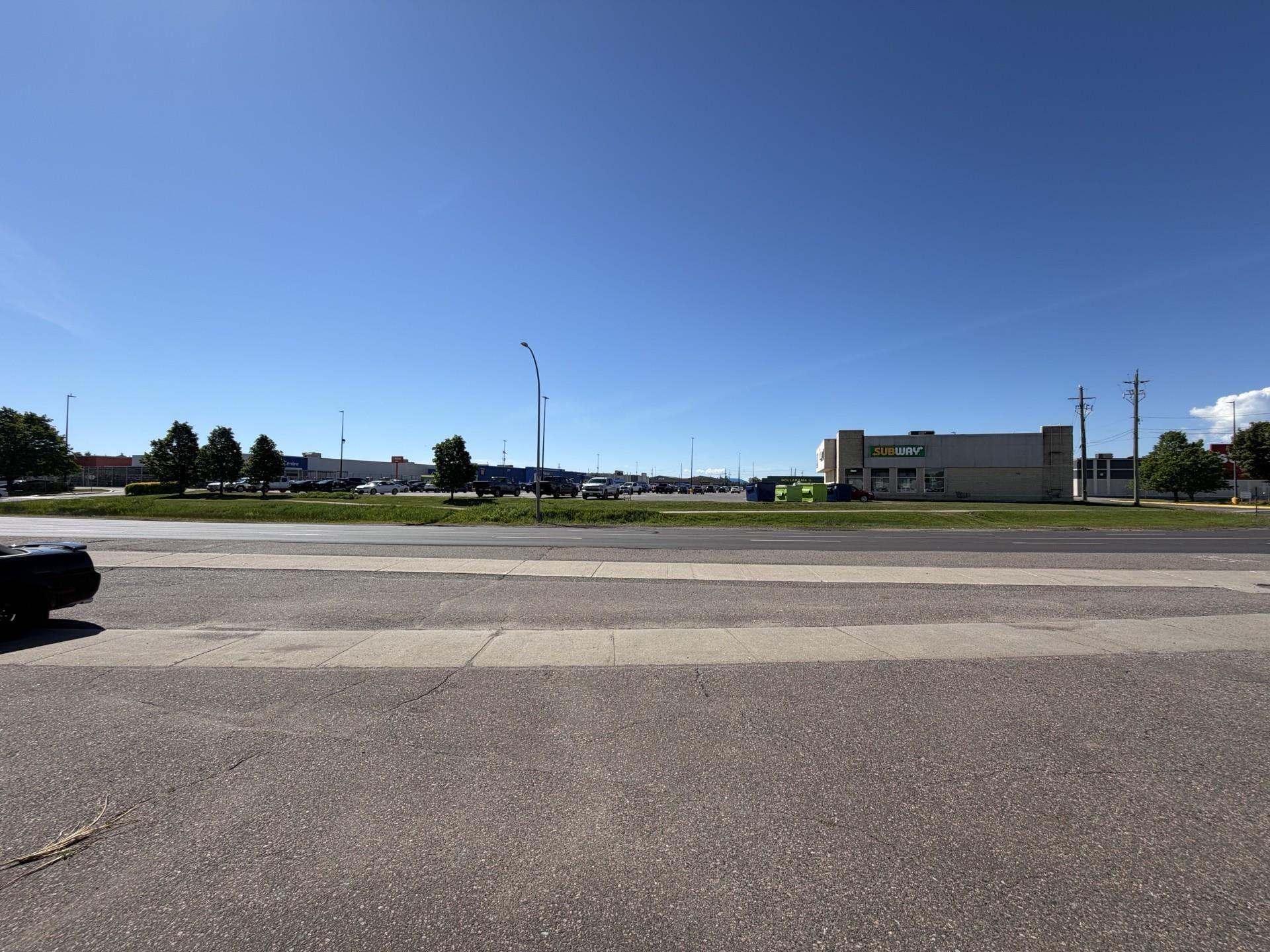 C 440 Central Avenue, Thunder Bay, ON