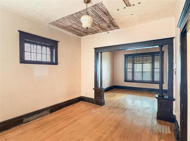 597 Home St, Winnipeg, MB