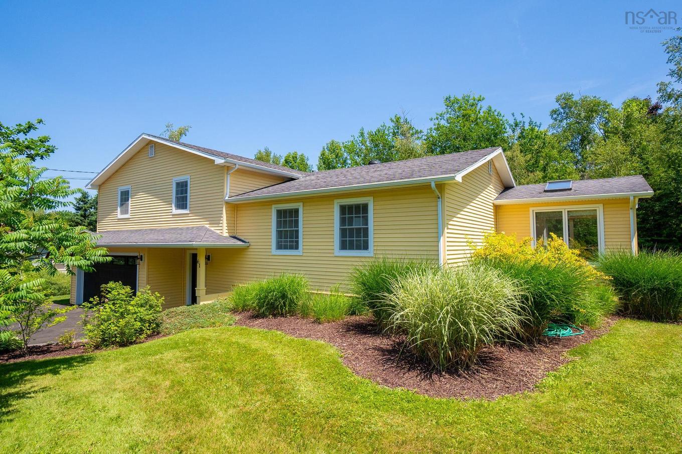 61 Sherwood Drive, Wolfville, NS