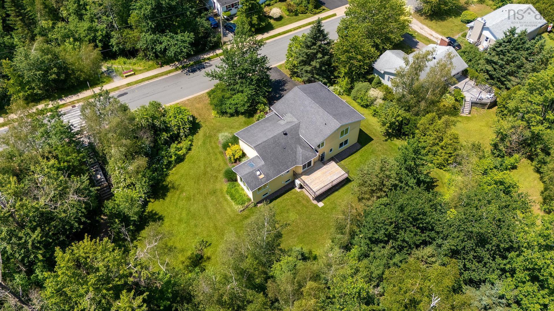 61 Sherwood Drive, Wolfville, NS