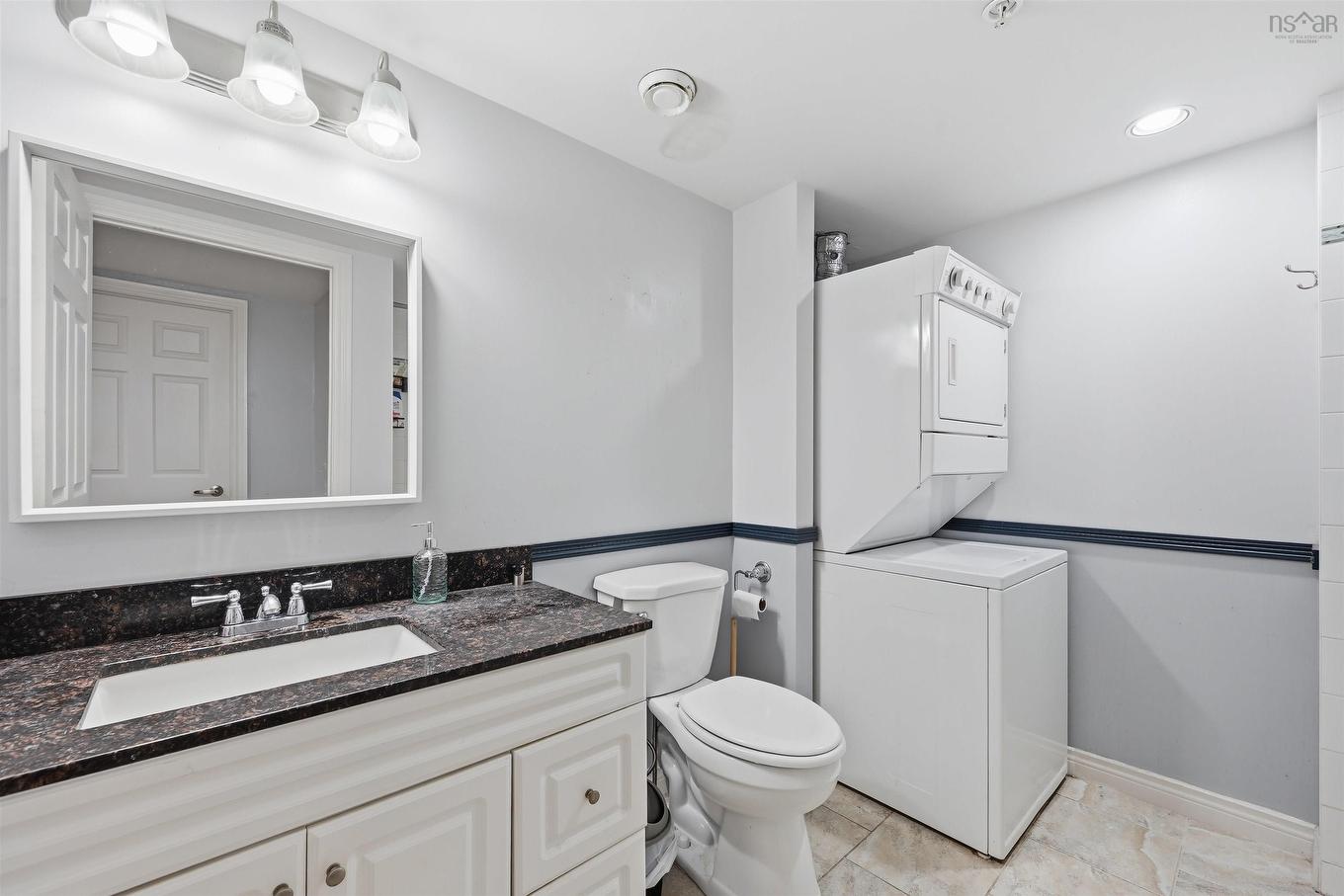 101 1041 Wellington Street, Halifax, NS