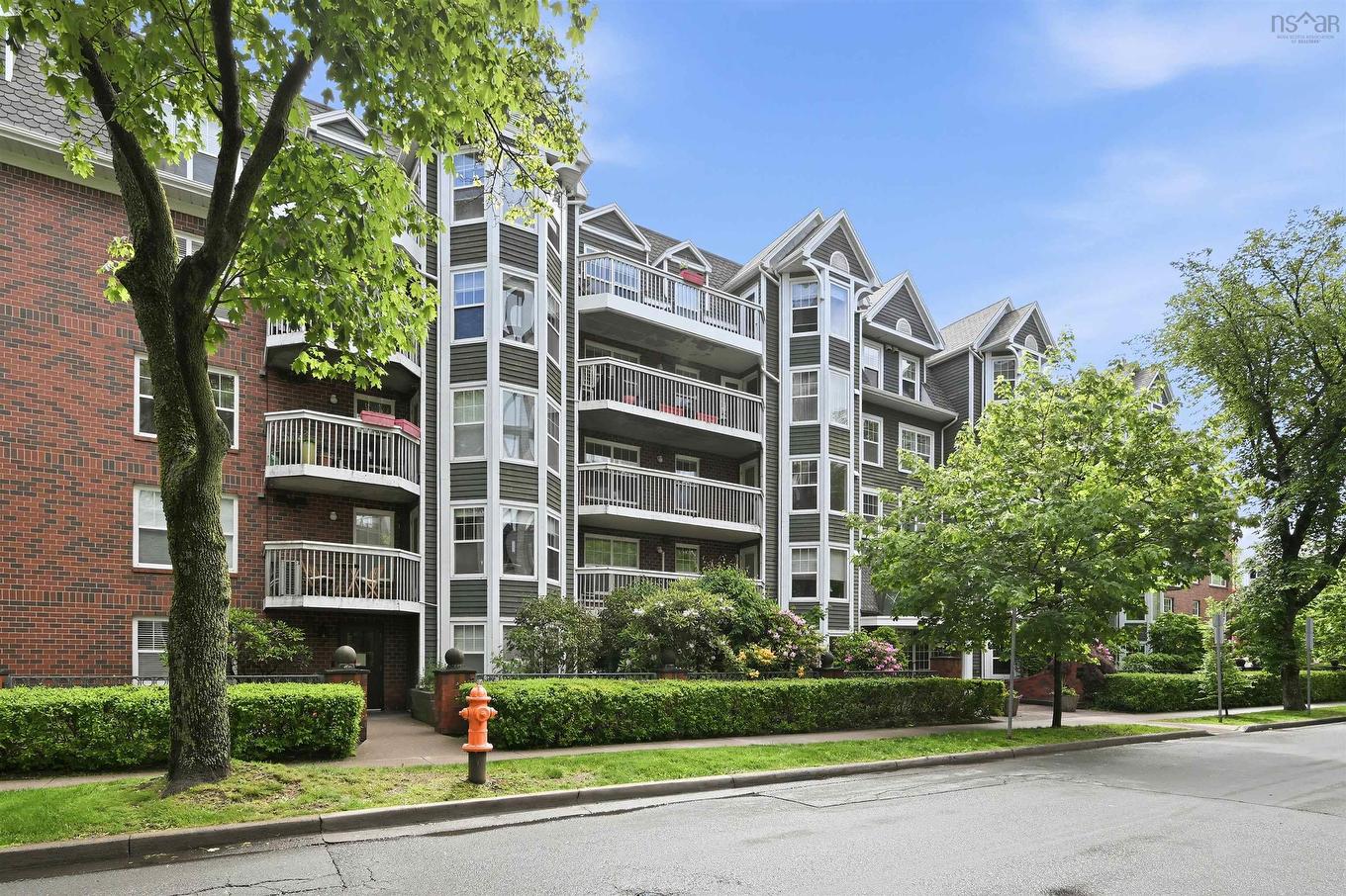 101 1041 Wellington Street, Halifax, NS