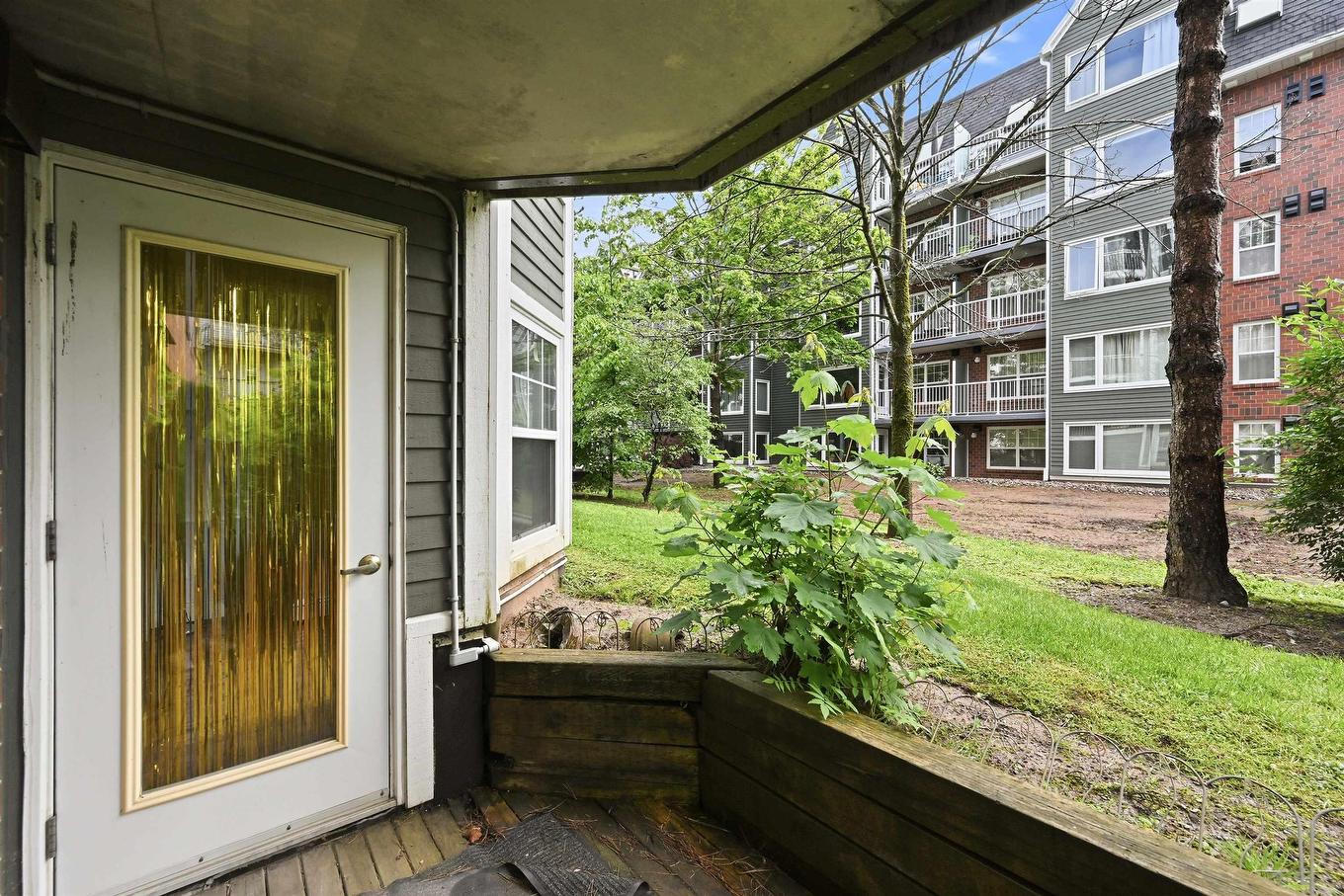 101 1041 Wellington Street, Halifax, NS