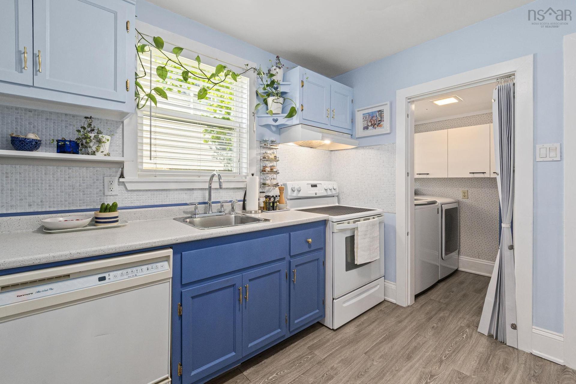 109 Main Avenue, Halifax, NS