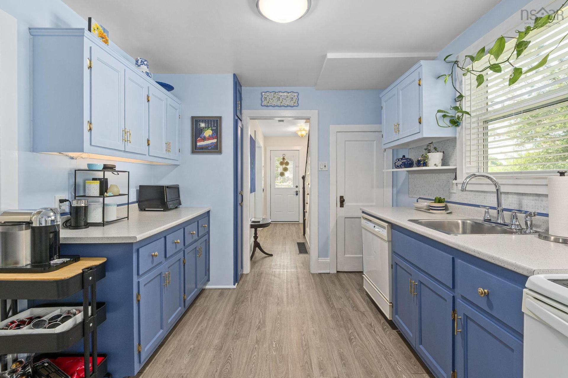 109 Main Avenue, Halifax, NS