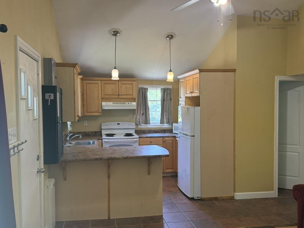 5 Birch Lane, Whites Lake, NS