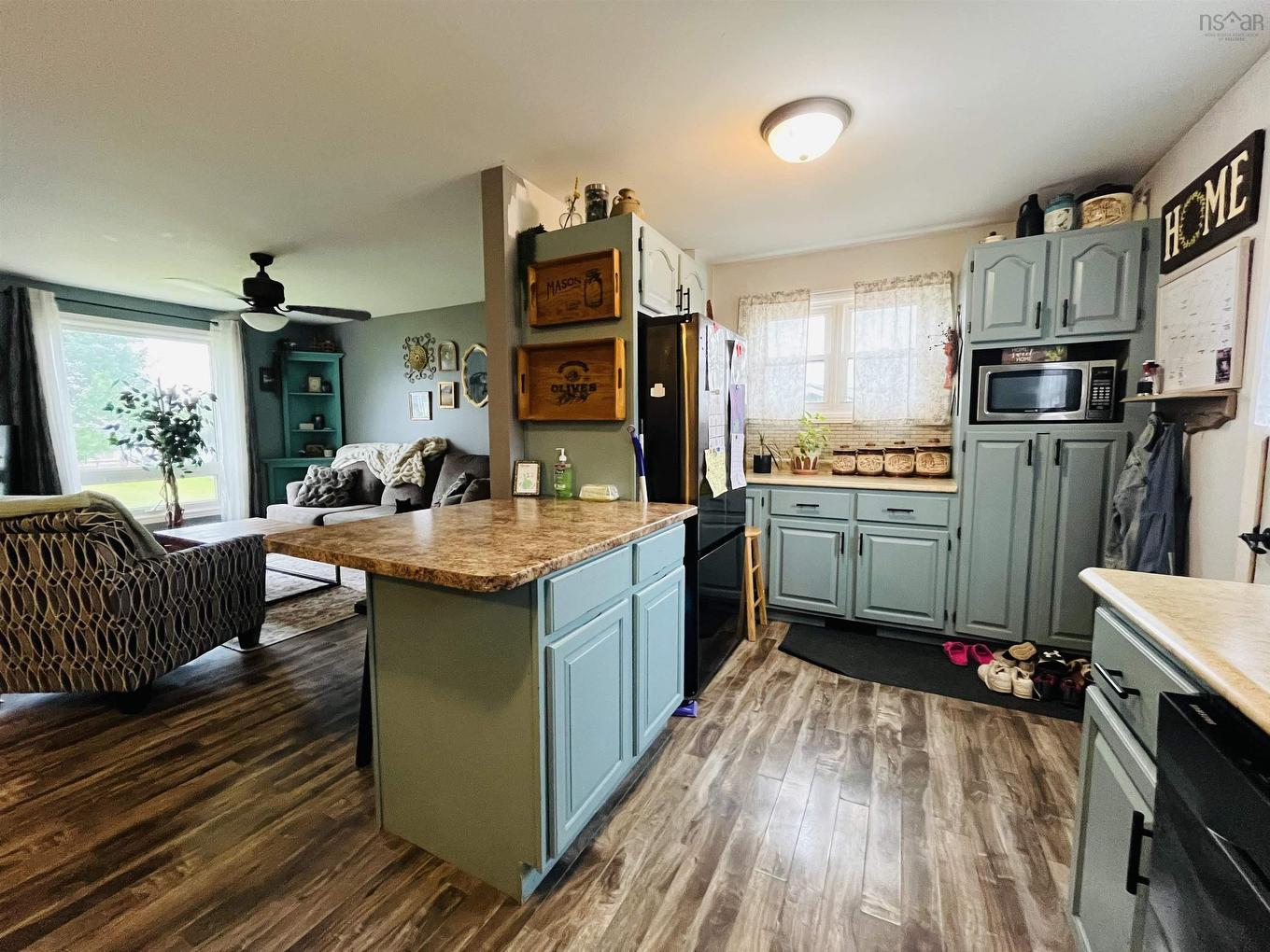 21 Snowden Avenue, Amherst, NS