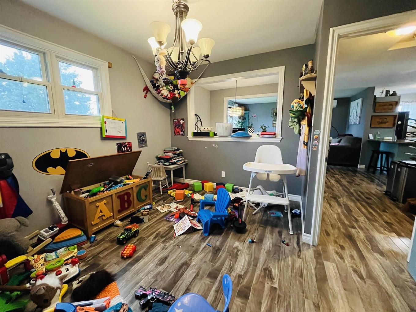 21 Snowden Avenue, Amherst, NS