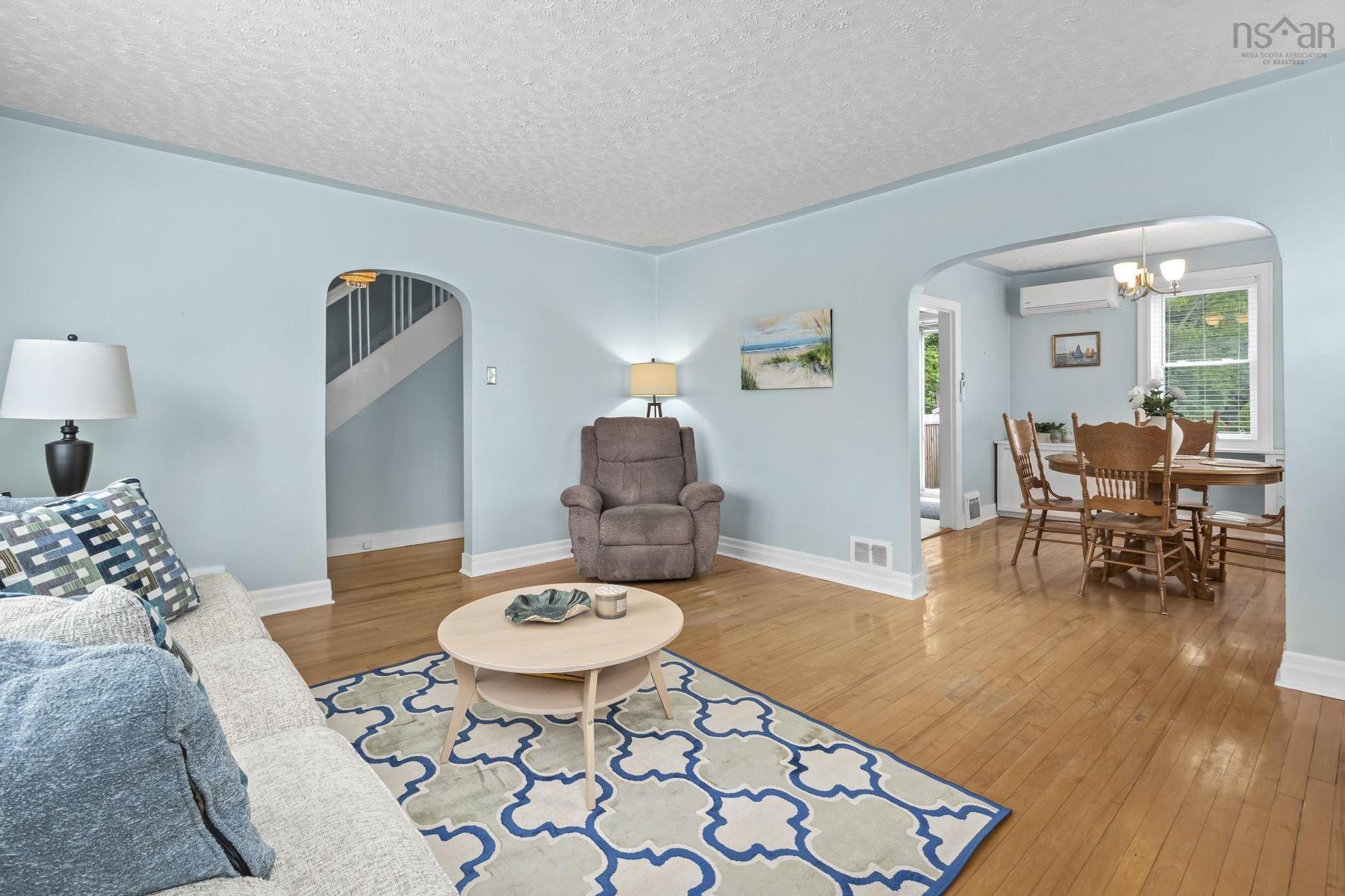140 Victoria Road, Dartmouth, NS